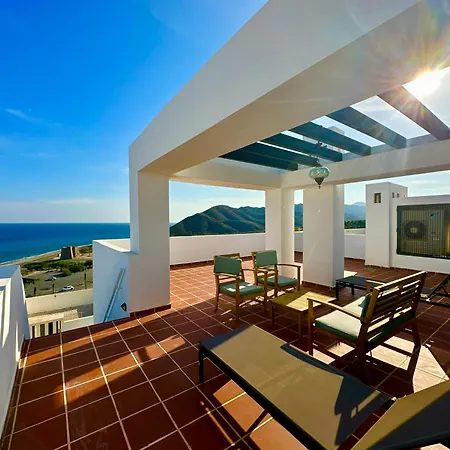 Casa Marvista Penthouse Apartment *