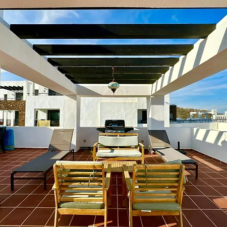 Casa Marvista Penthouse Apartment