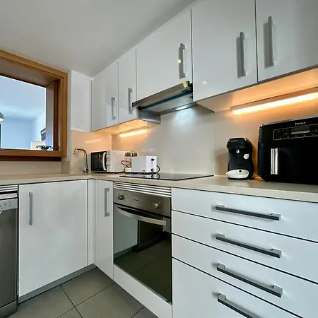 Casa Marvista Penthouse Apartment