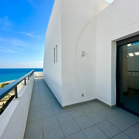 Casa Marvista Penthouse Apartment